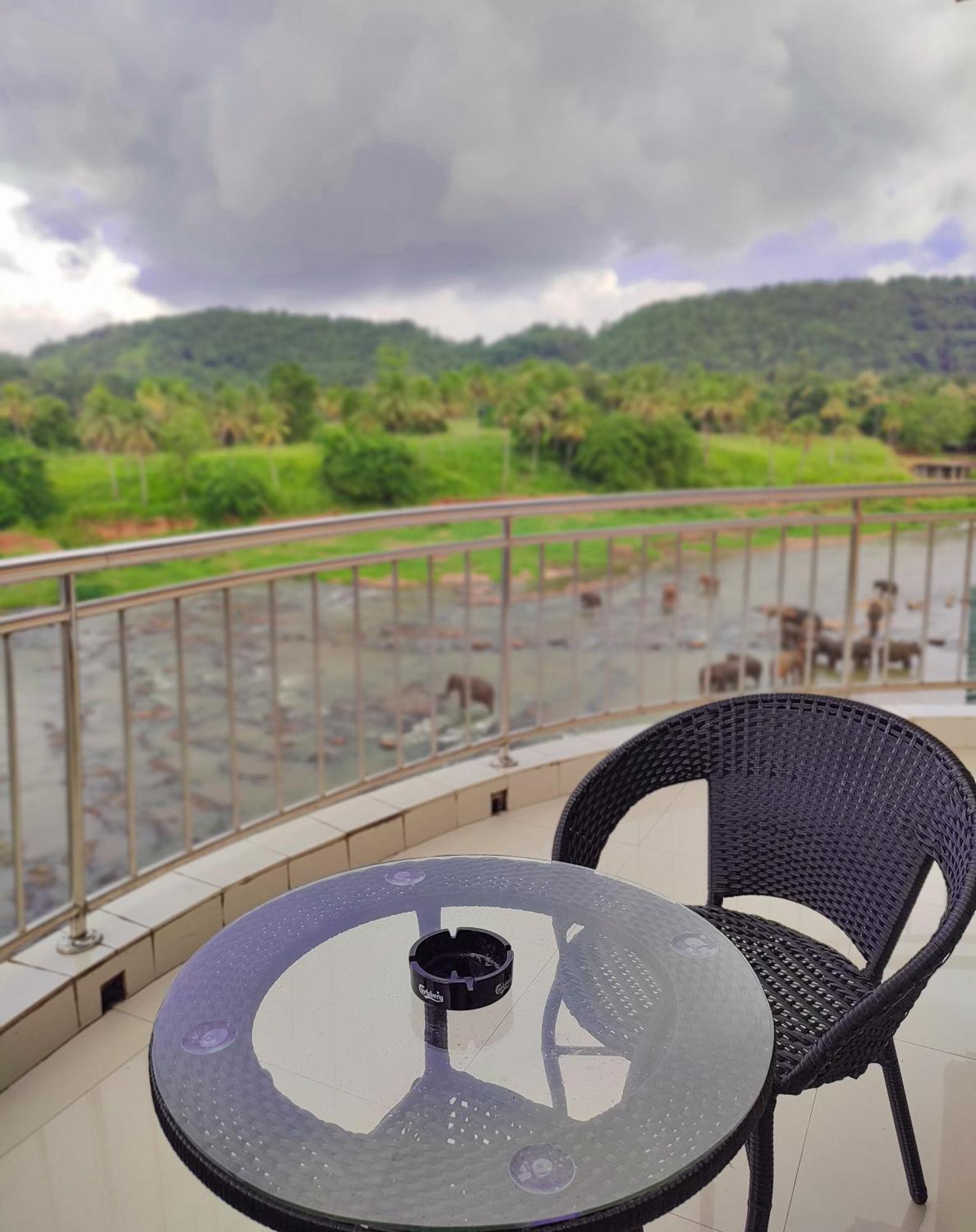 Hotel Elephant Park - New Deal! Half Off Airport Pickups Available Pinnawala (Kegalle) Exterior foto